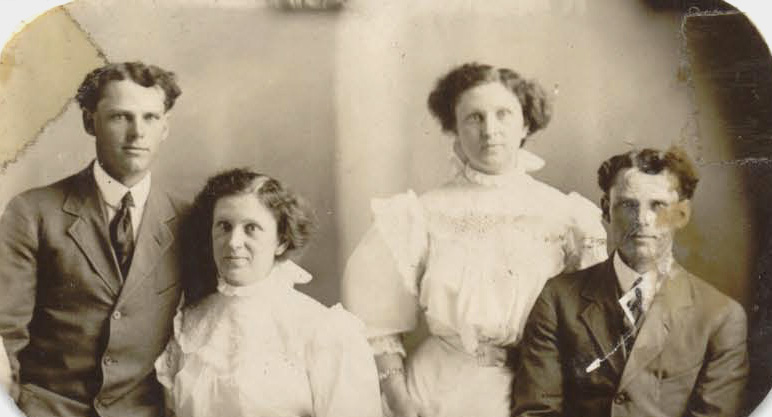 Cook, Barnes Alma And Alice Adeline Southam - 1908